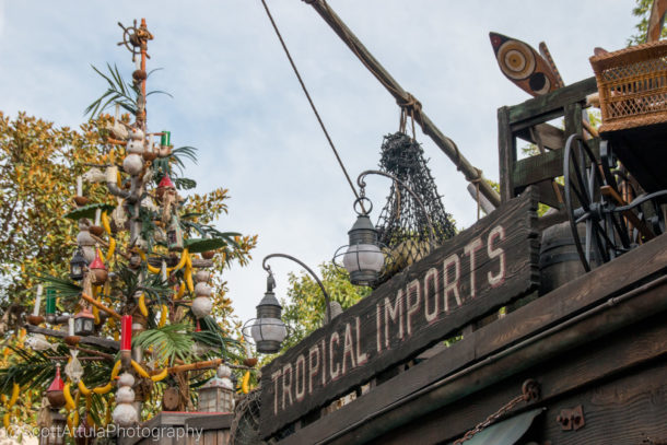 , Disneyland – Ho Ho Holiday Time Photo Update