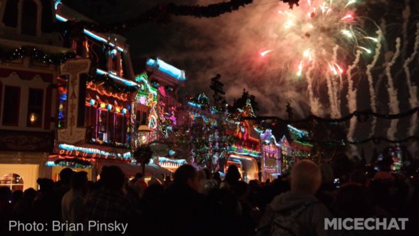 , Disneyland Update – Candlelight Warms The Night
