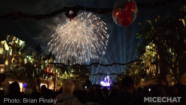 , Disneyland Update – Candlelight Warms The Night