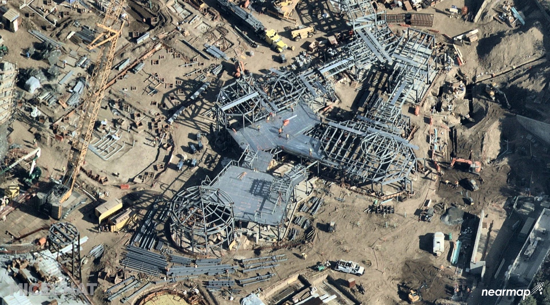 , Star Wars News: Aerial Star Wars Land Photos – Feel the Force