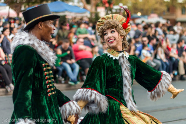 , Disneyland Update – Candlelight Warms The Night