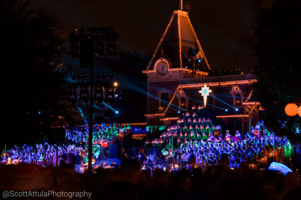 , Disneyland Update – Candlelight Warms The Night