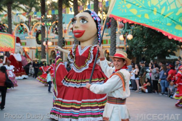 , Disneyland Update – Candlelight Warms The Night