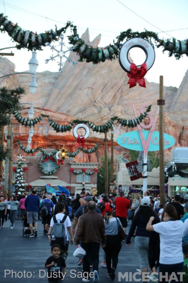 , Disneyland Update – Candlelight Warms The Night