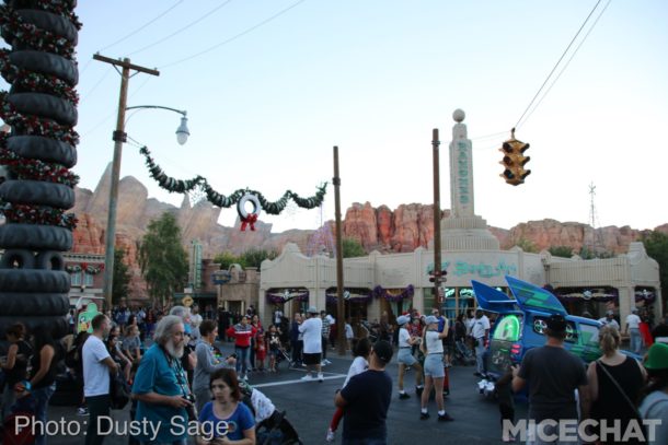 , Disneyland Update – Candlelight Warms The Night