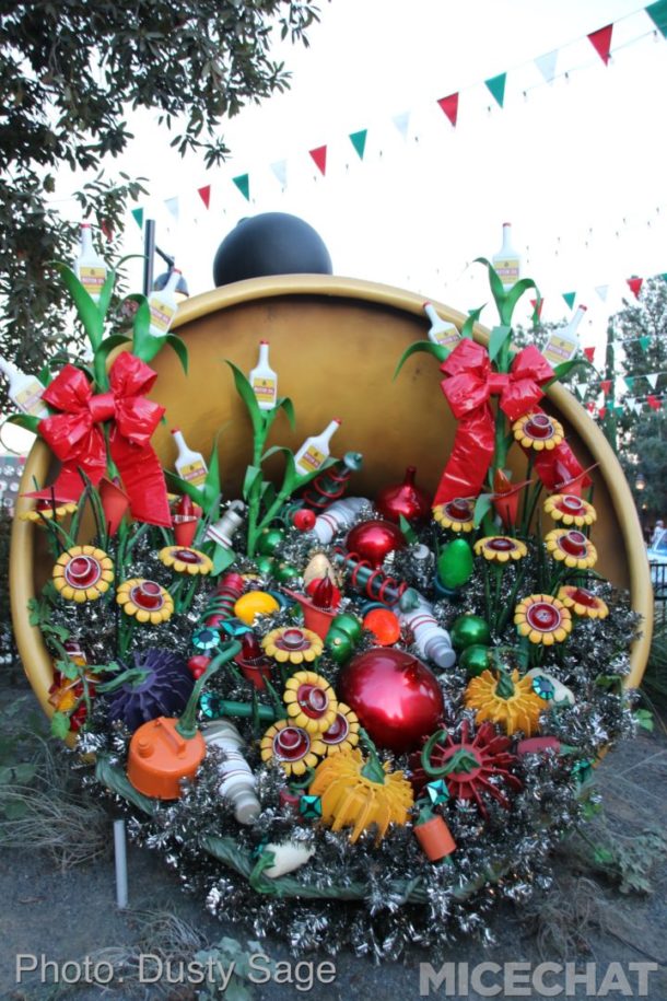 , Disneyland Update – Candlelight Warms The Night