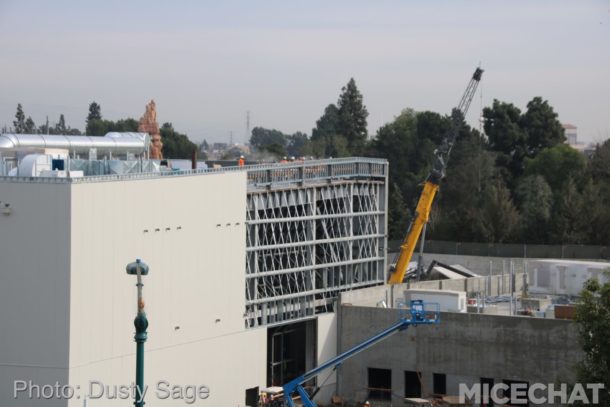, Disneyland Update – Candlelight Warms The Night