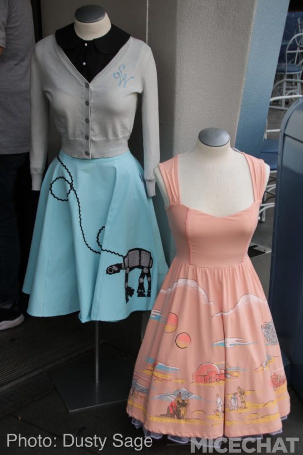 , Disneyland Update – Candlelight Warms The Night