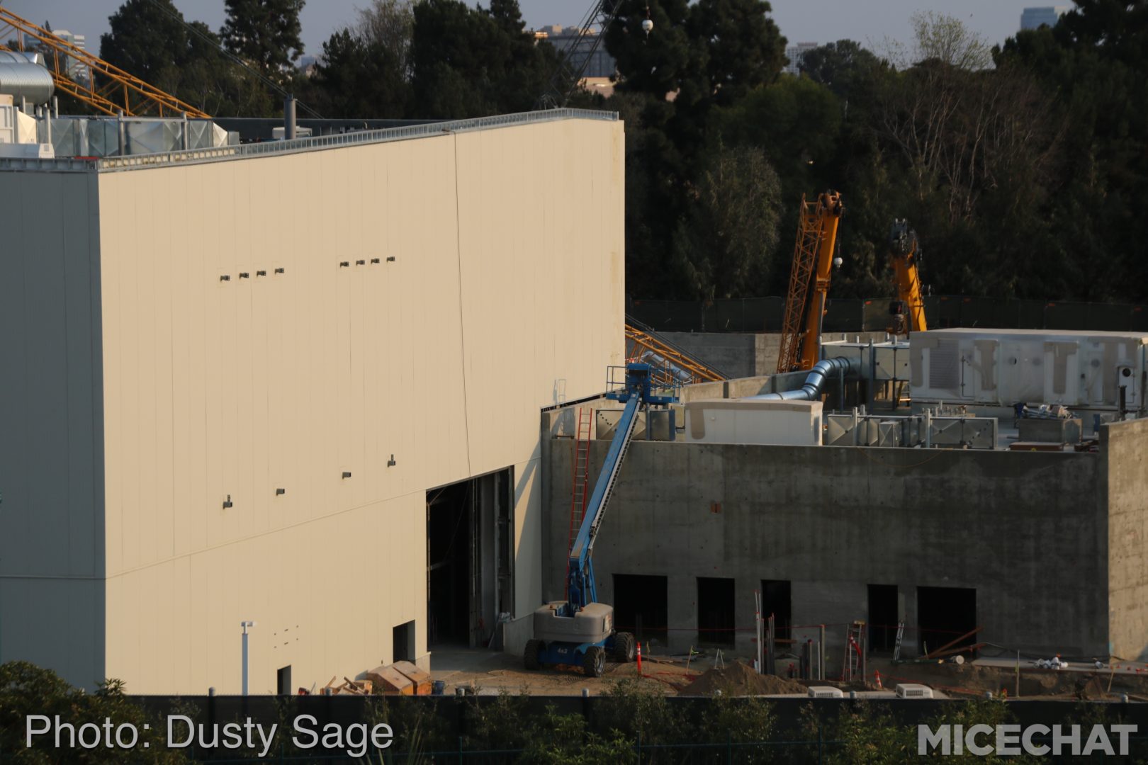 , Star Wars News: Aerial Star Wars Land Photos – Feel the Force