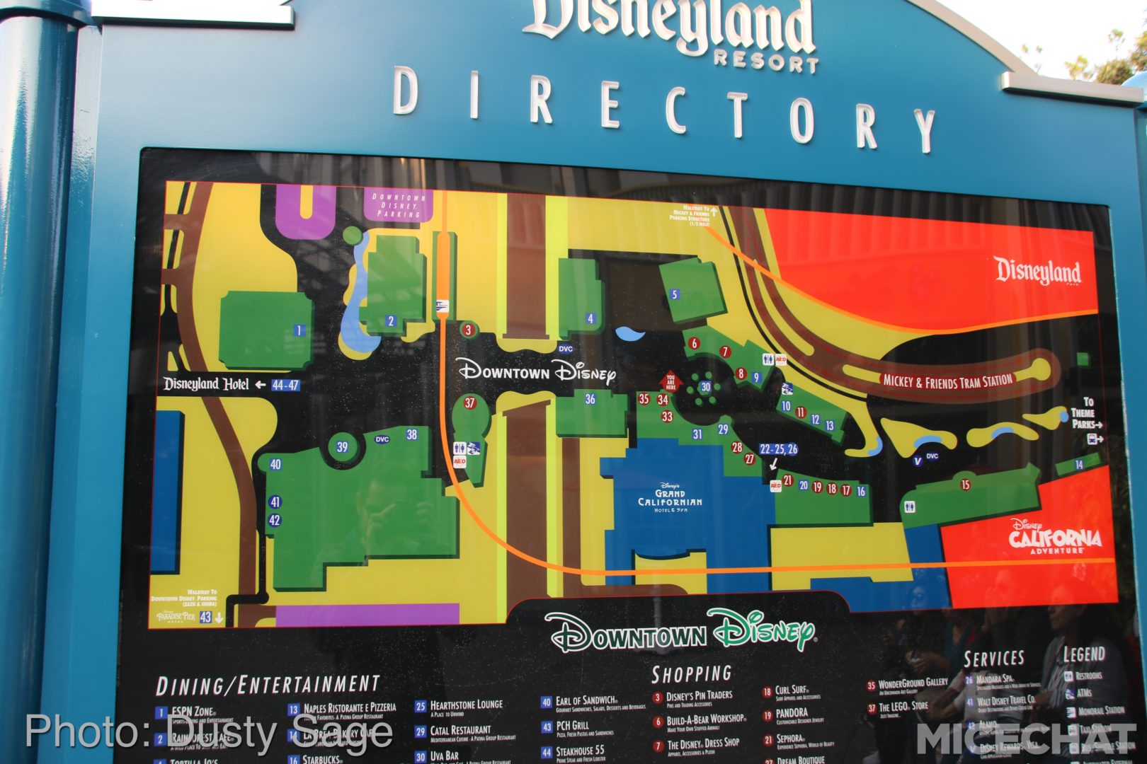, Disneyland Resort Update – Tis The Season for Crowds and Construction