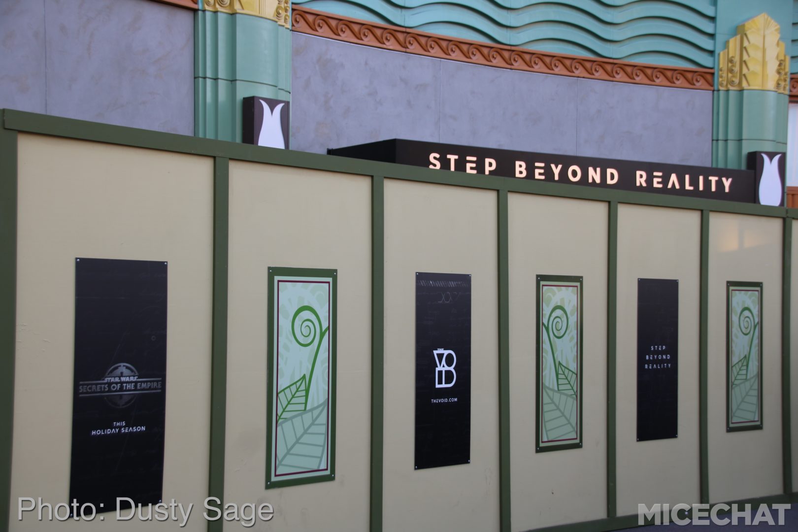 , Disneyland Resort Update &#8211; Tis The Season for Crowds and Construction