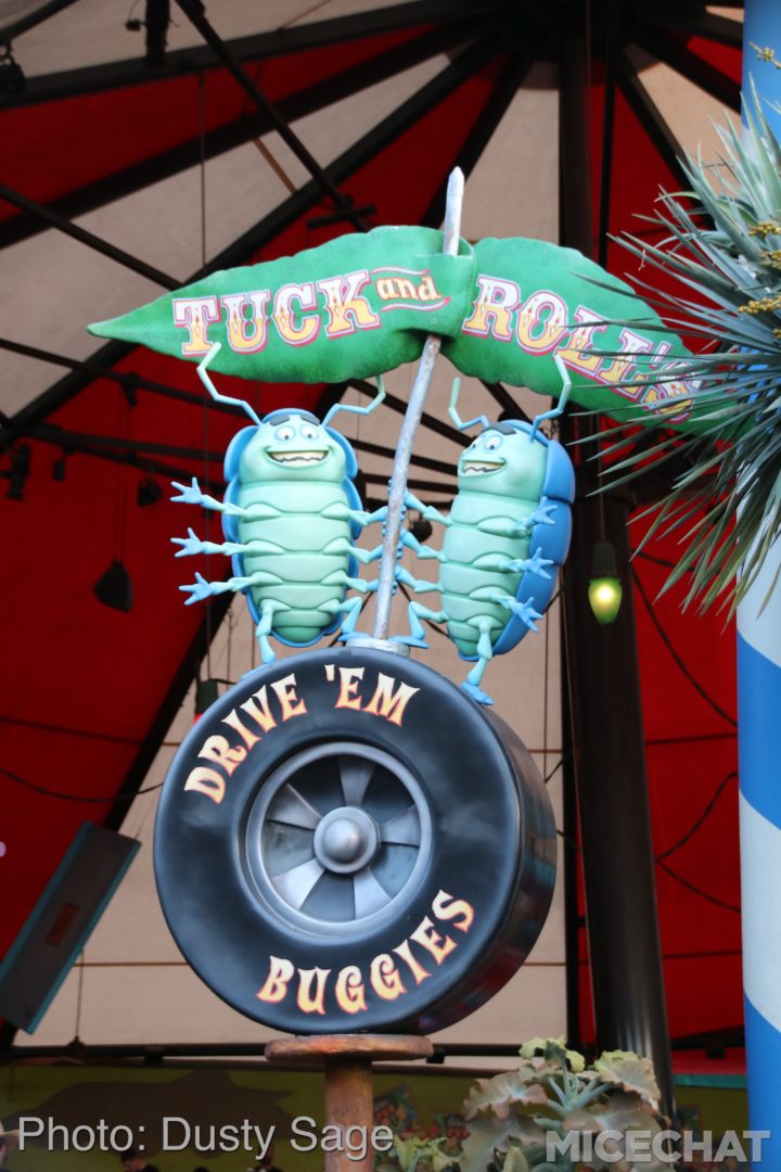 , Disneyland Resort Update – Tis The Season for Crowds and Construction