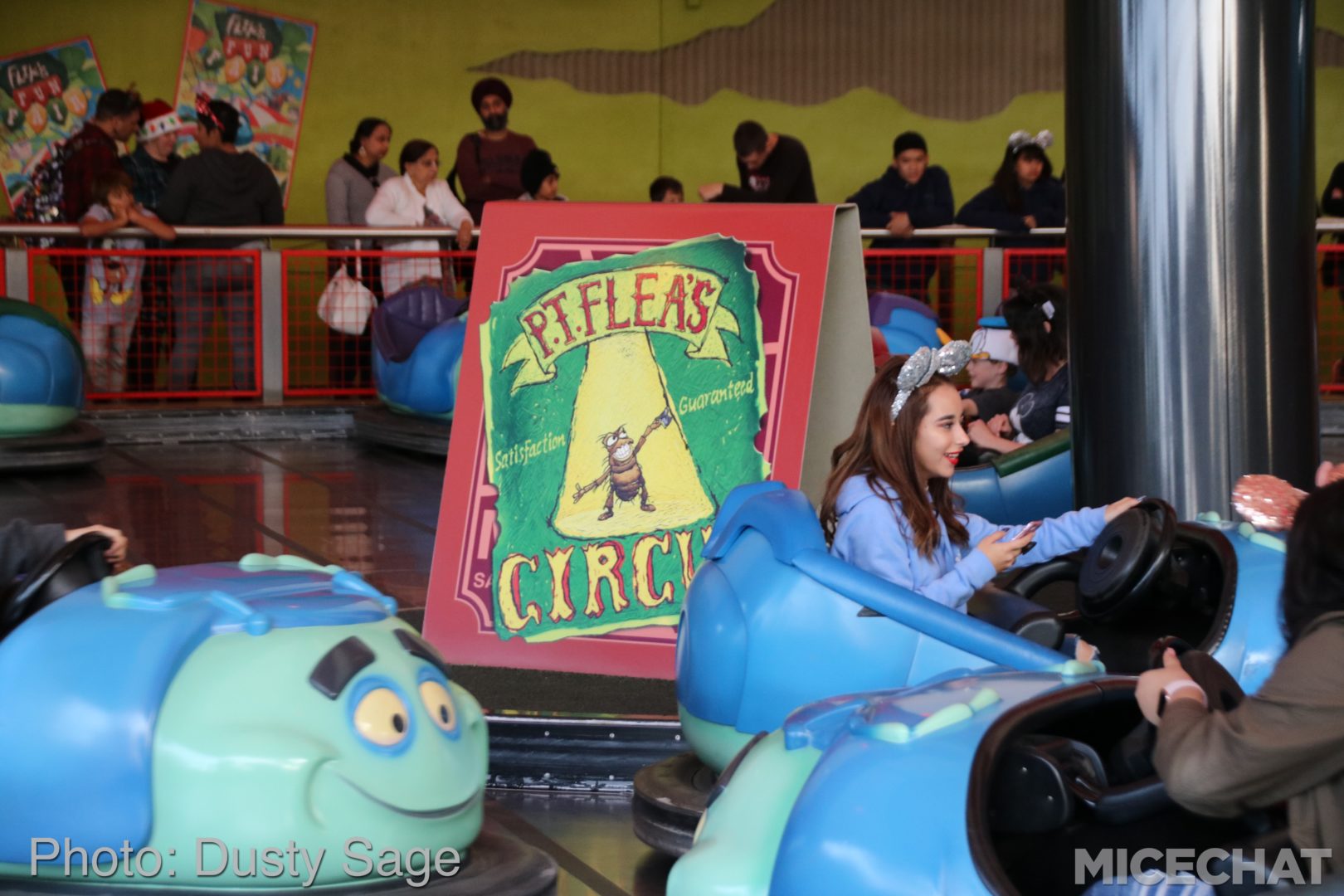 , Disneyland Resort Update – Tis The Season for Crowds and Construction