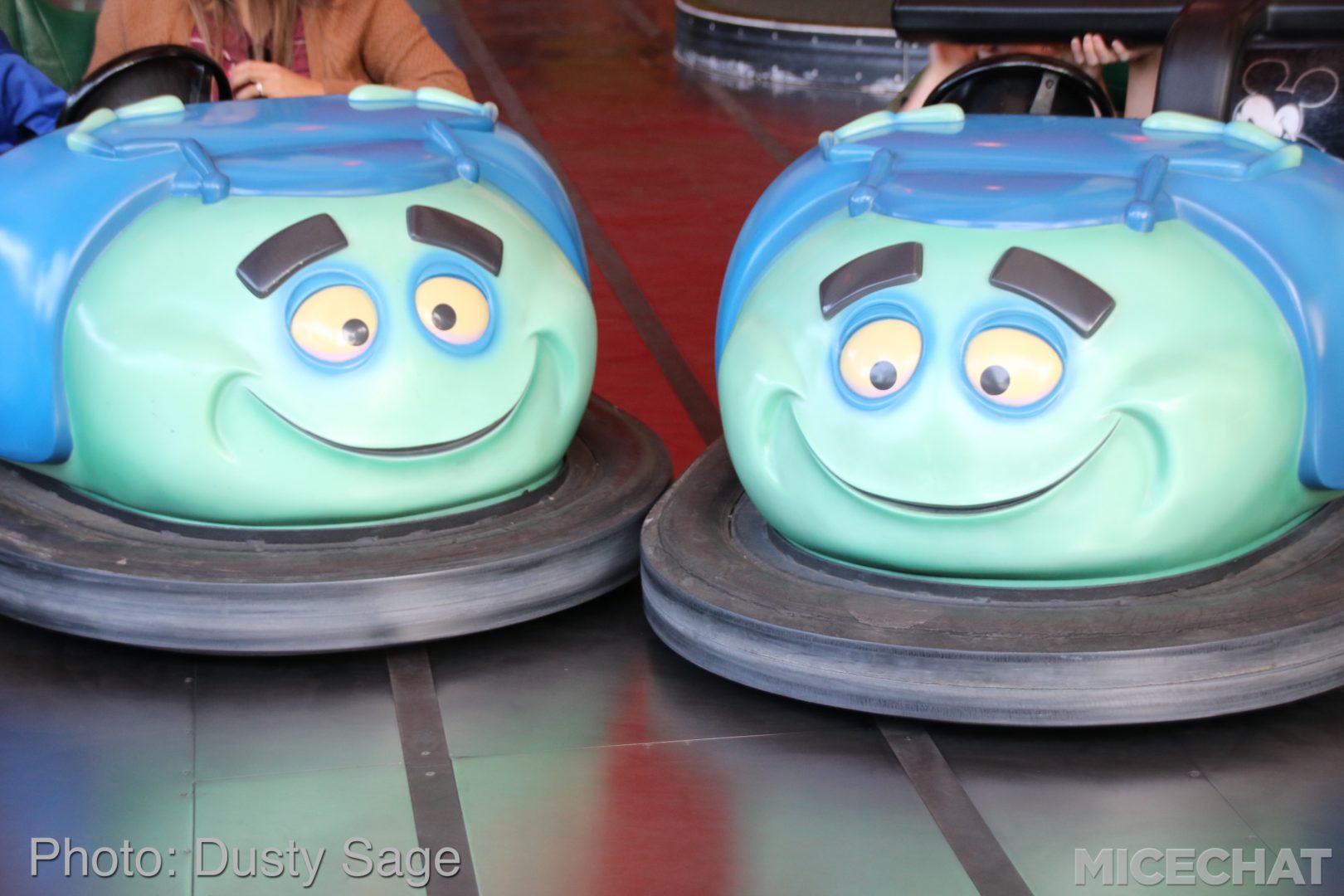 , Disneyland Resort Update – Tis The Season for Crowds and Construction