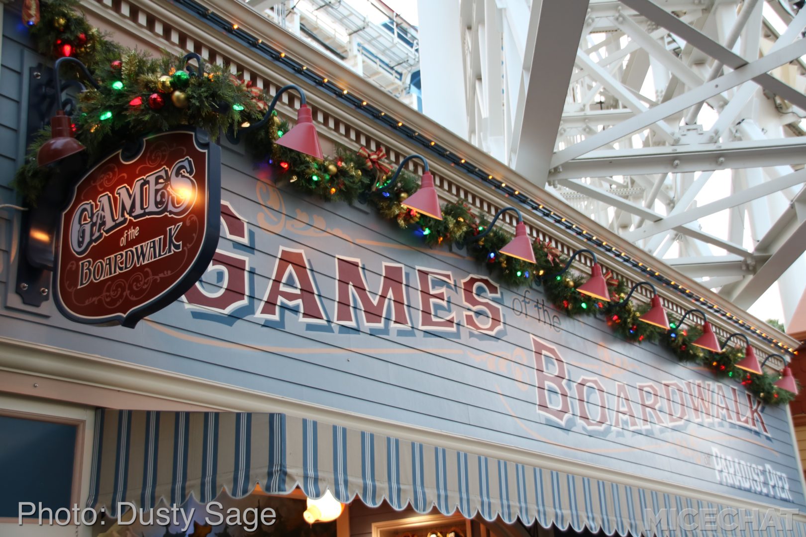 , Disneyland Resort Update – Tis The Season for Crowds and Construction