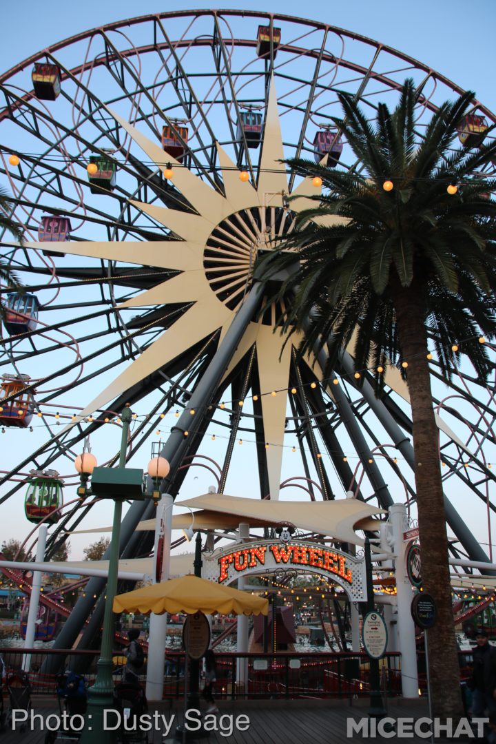 , Disneyland Resort Update – Tis The Season for Crowds and Construction