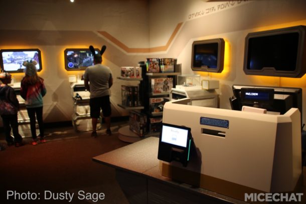 , Disneyland Update – Even MORE Star Wars in Tomorrowland