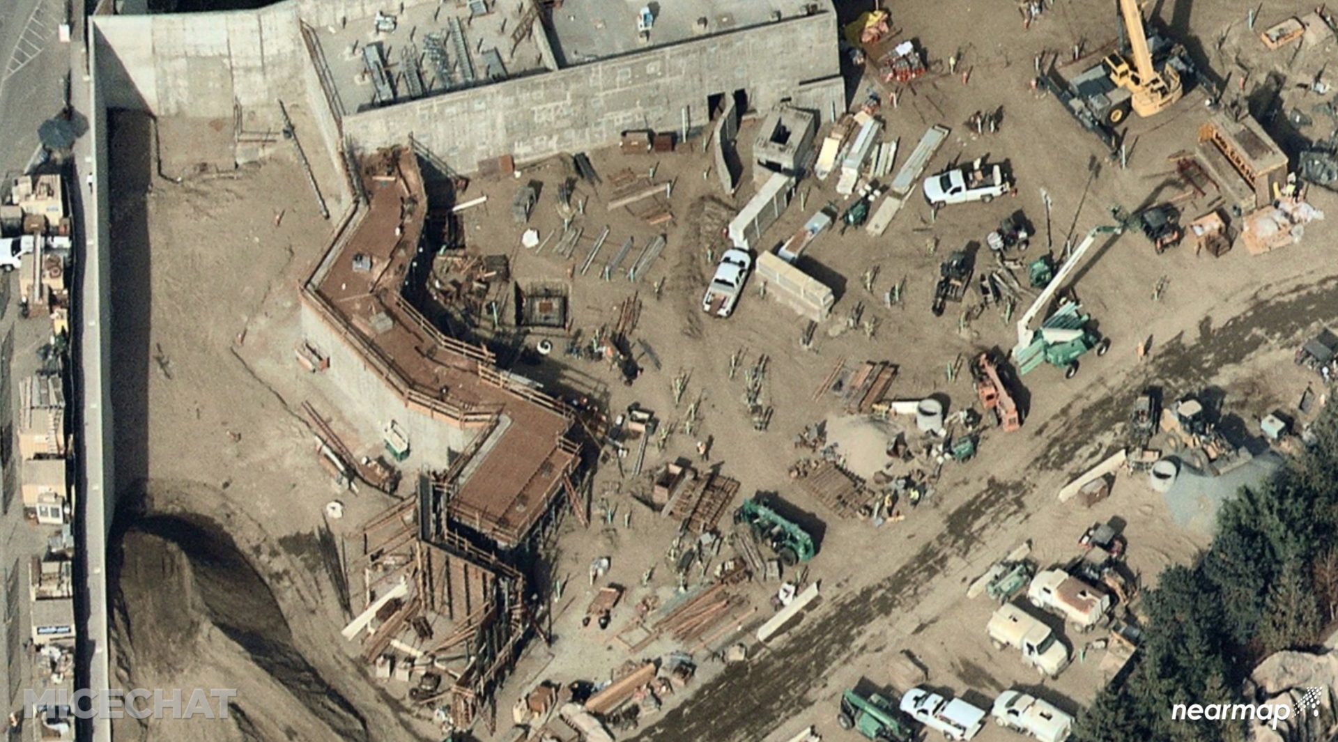 , Star Wars News: Aerial Star Wars Land Photos – Feel the Force