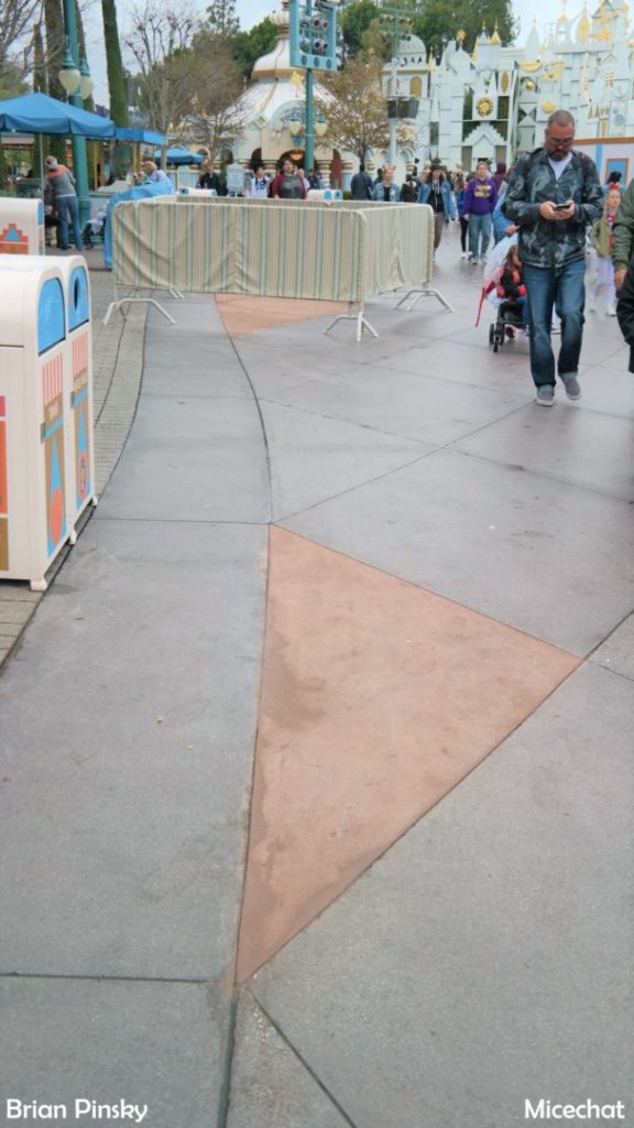 , Disneyland Resort Update – Flying Through Star Wars Land