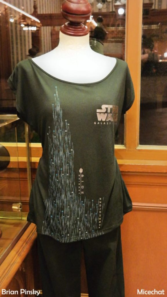 , Disneyland News and Photo Update – Pretty in Pink