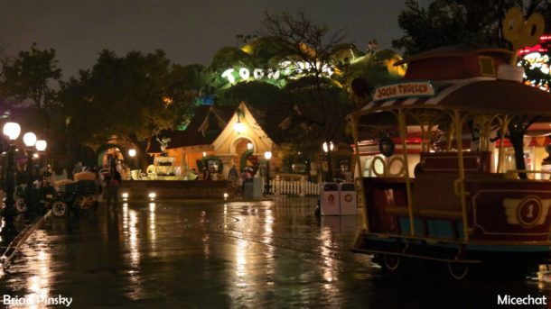, Disneyland Resort Update – Flying Through Star Wars Land