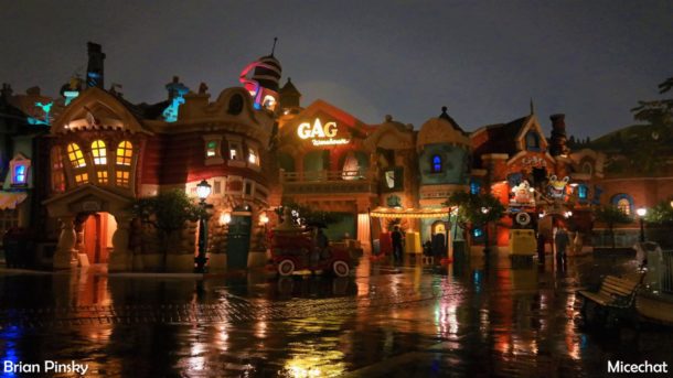 , Disneyland Resort Update – Flying Through Star Wars Land