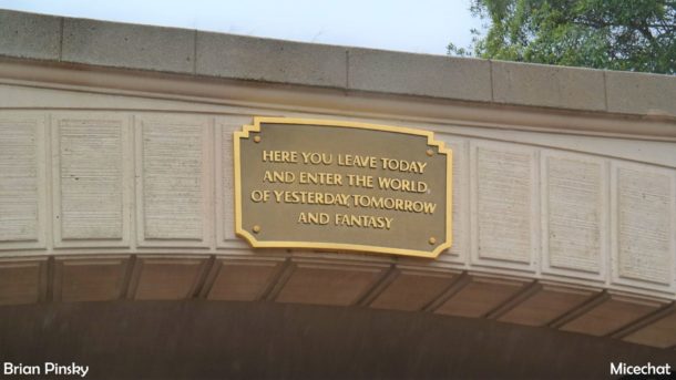 , Disneyland Resort Update – Flying Through Star Wars Land