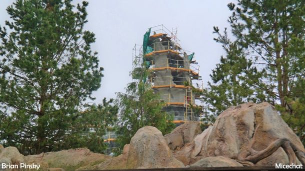 , Disneyland Resort Update – Flying Through Star Wars Land