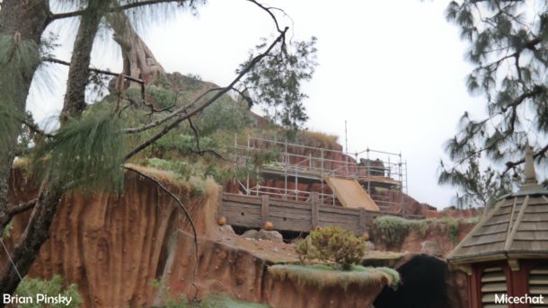, Disneyland Resort Update – Flying Through Star Wars Land