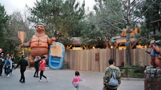 , Disneyland Resort Photo Update: Bowling for Sushi