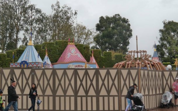 , Disneyland Update &#8211; It&#8217;s A WALL World After All