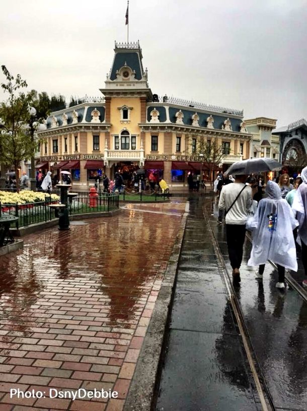 , Disneyland Resort Update and the Discounts of Doom