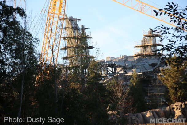 , Disneyland Update &#8211; It&#8217;s A WALL World After All