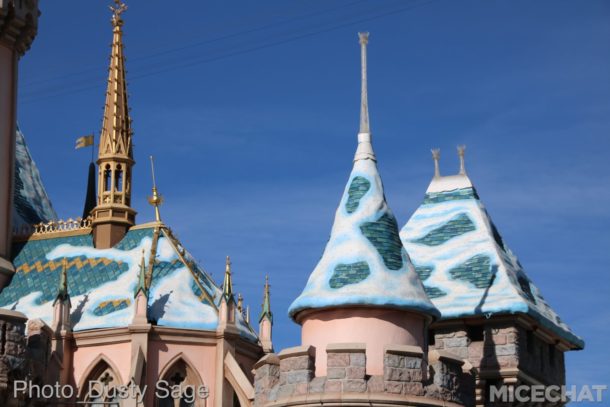 , Disneyland Update &#8211; It&#8217;s A WALL World After All