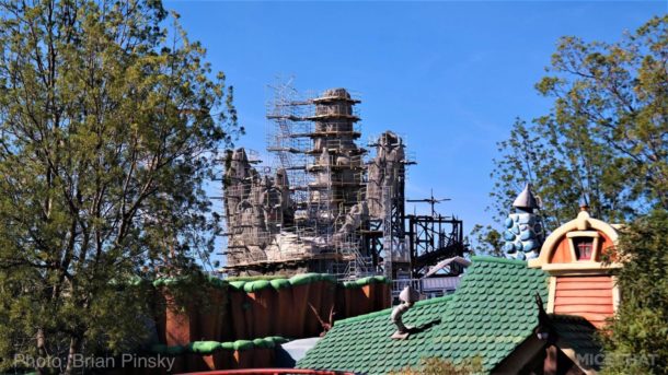 , Disneyland Update – It’s A WALL World After All