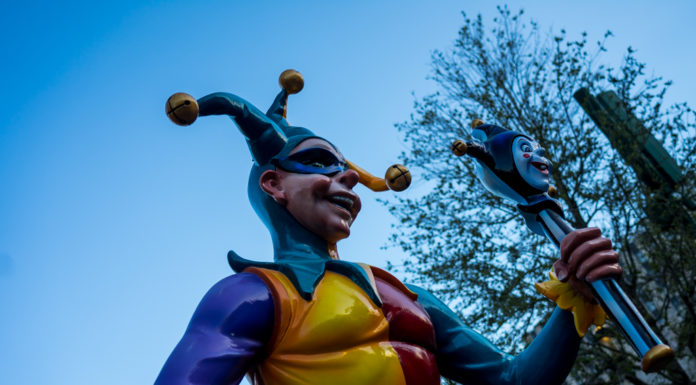Dateline Universal Visits Mardi Gras