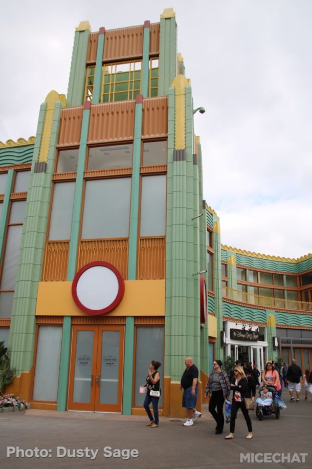 , Disneyland Update – Price Jump, New Vyloos, Confirmations