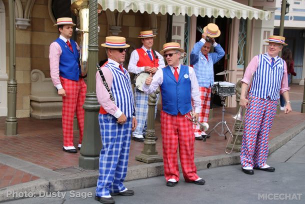 , Disneyland Update – Price Jump, New Vyloos, Confirmations
