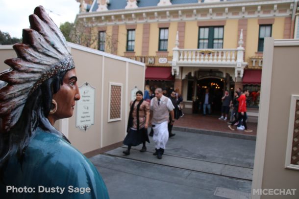 , Disneyland Update – Price Jump, New Vyloos, Confirmations