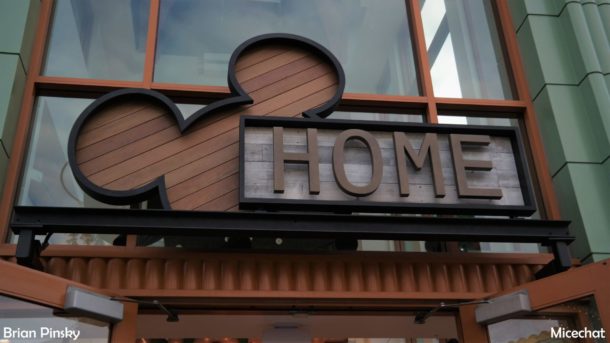 , Disneyland Resort Update: Hub Revealed and Black Panther