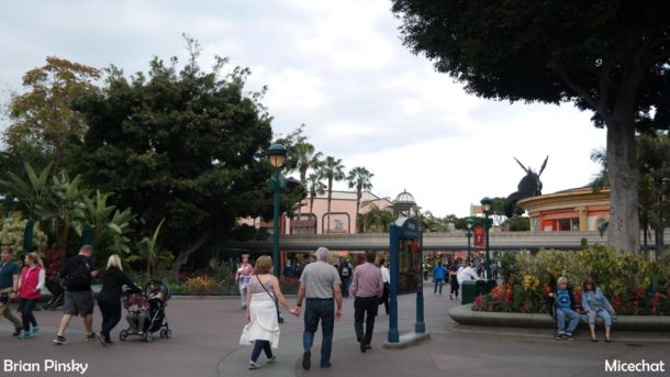 , Disneyland Resort Update: Hub Revealed and Black Panther