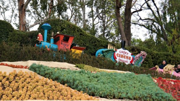 , Disneyland Photo Update: Eggs and Epic Rain