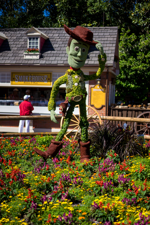 , Dateline Disney World &#8211; Flower and Garden Festival Blooms at Epcot