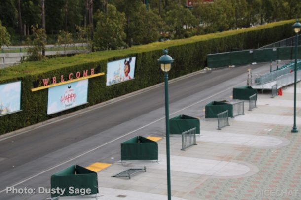 , Disneyland Resort Update – Food & Wine, Construction of New Lands
