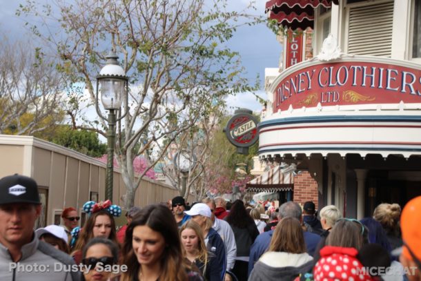 , Disneyland Photo Update – Walls Come Crumbling Down