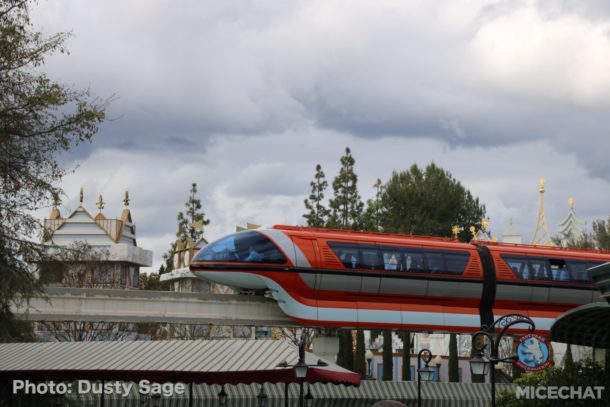 , Disneyland Photo Update – Walls Come Crumbling Down