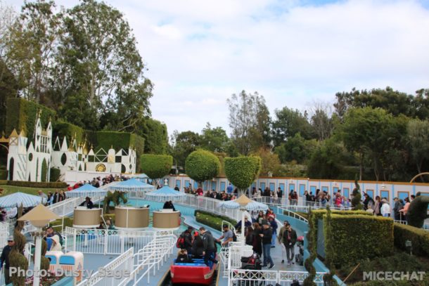 , Disneyland Photo Update – Walls Come Crumbling Down