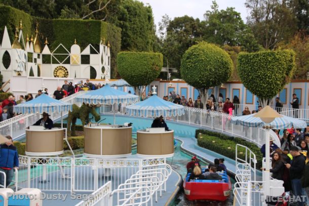 , Disneyland Photo Update – Walls Come Crumbling Down