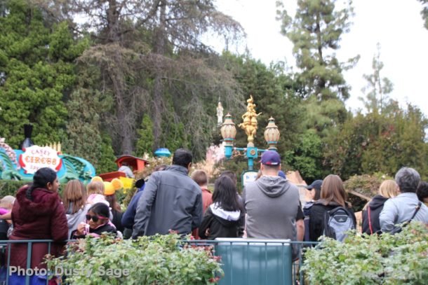 , Disneyland Photo Update – Walls Come Crumbling Down