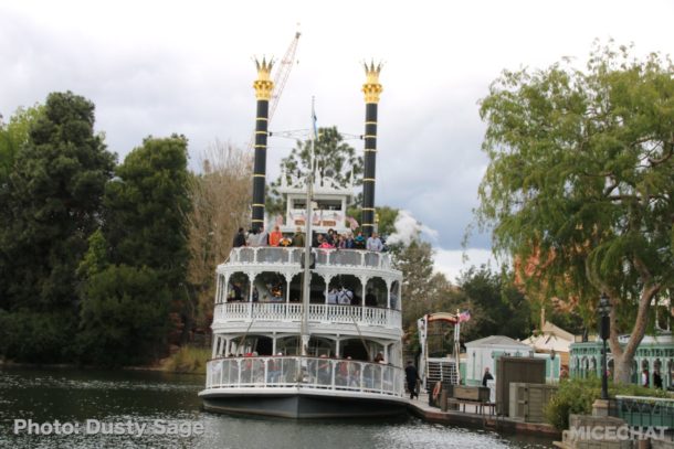 , Disneyland Photo Update – Walls Come Crumbling Down